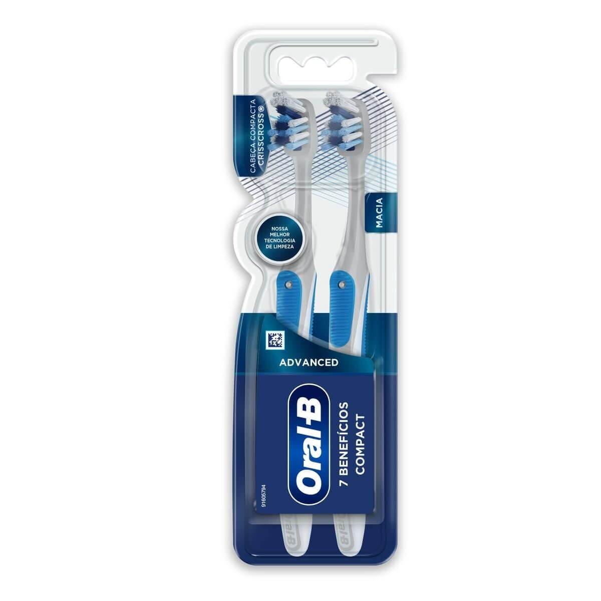 Escova de Dente OralB Macia 7 Benefícios Compact em oferta Droga Raia